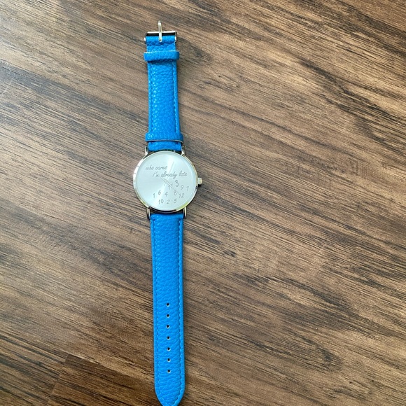 Stainless steel back watches in genuine leather - Picture 2 of 7